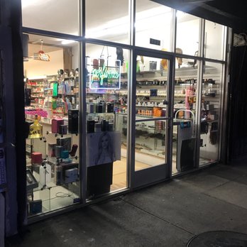 Los Angeles commercial property exterior