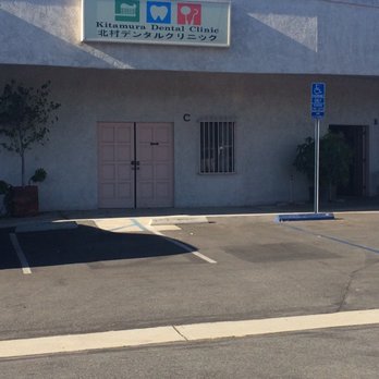 Rosemead commercial building exterior for the 1,200 square foot option